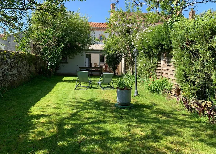 L'escale, A La Campagne بيت للعطل *