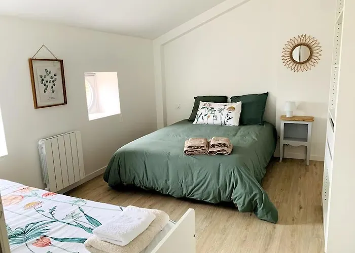 L'escale, A La Campagne Frossay